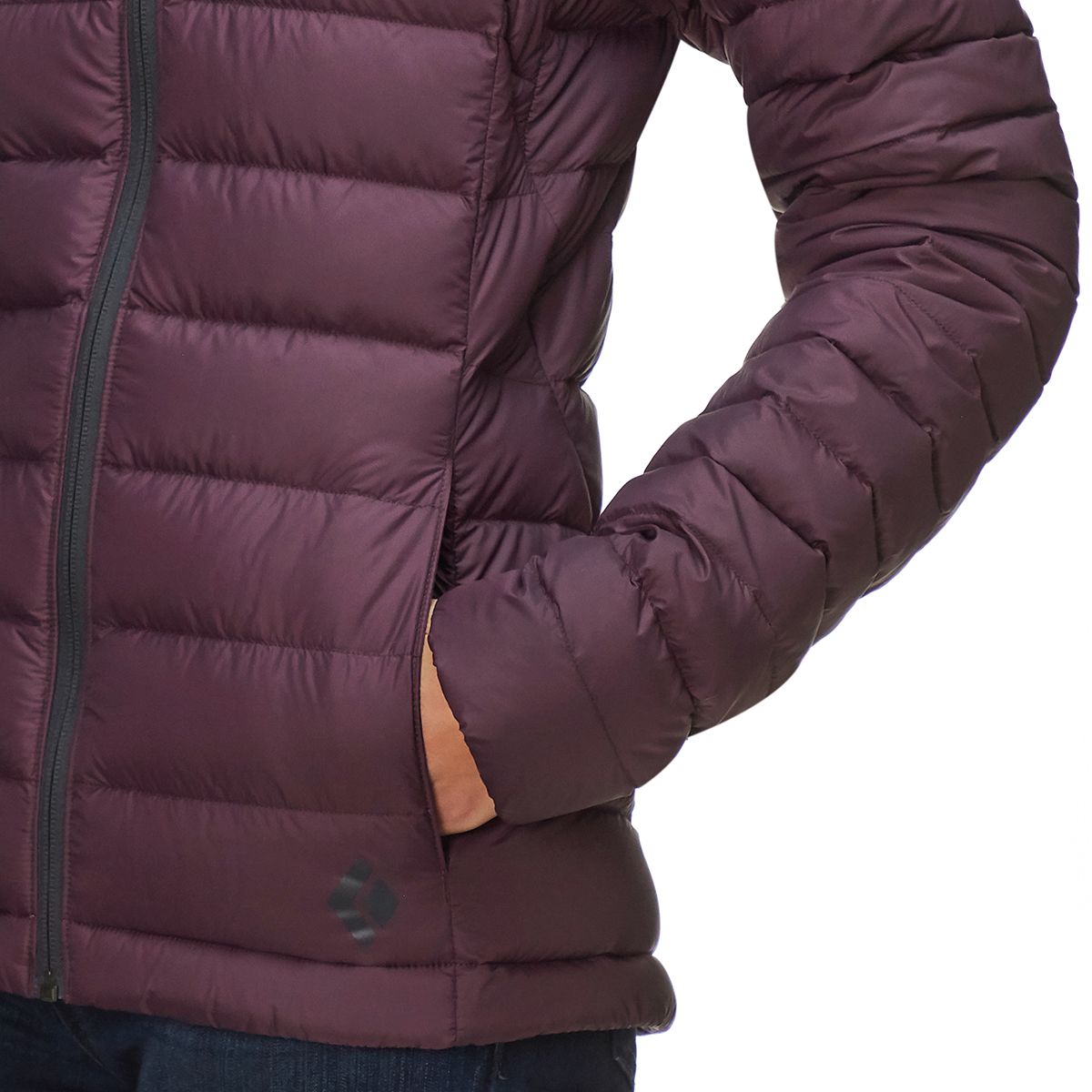 Black diamond cold forge hooded sales down jacket