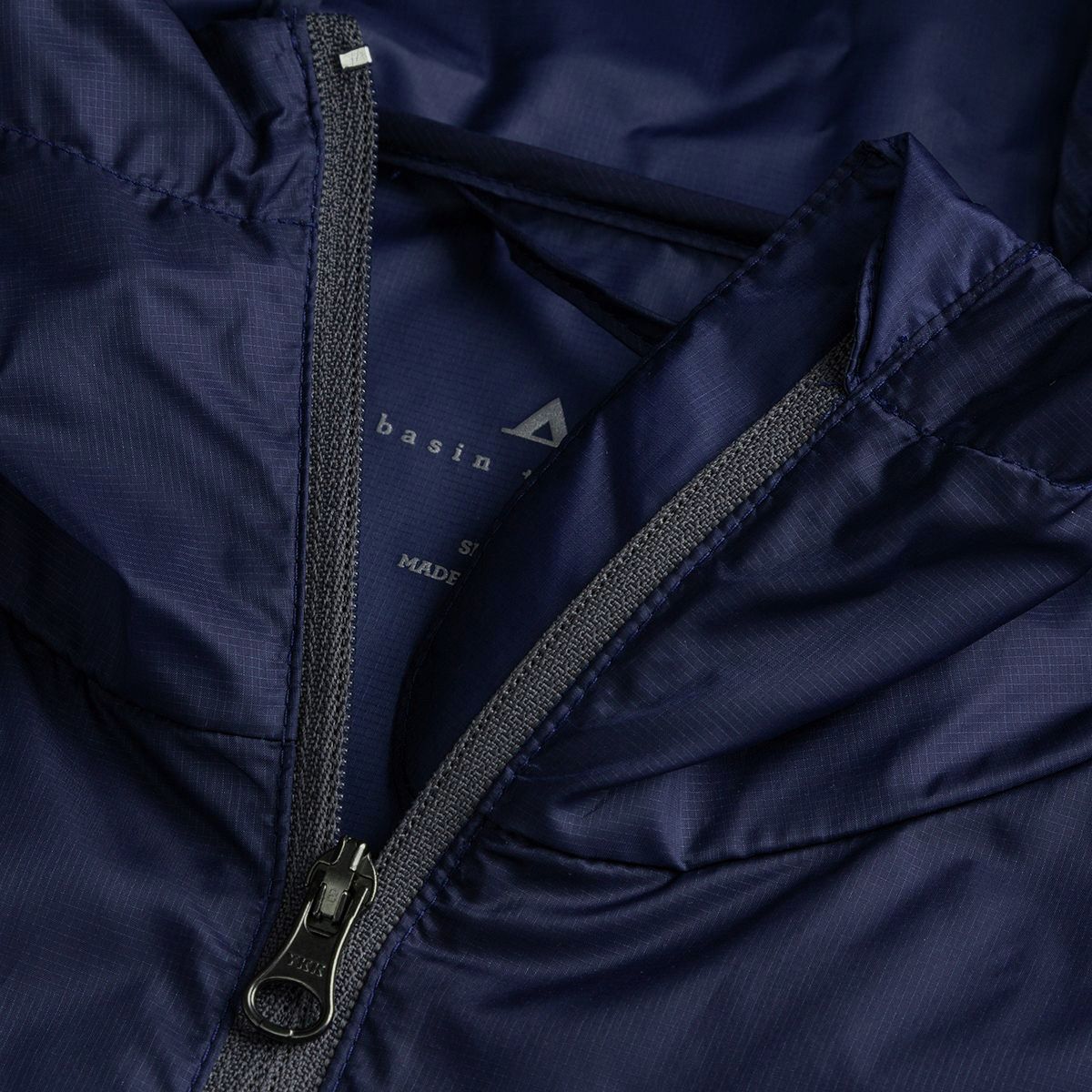 Basin and range new clearance moon packable rain jacket