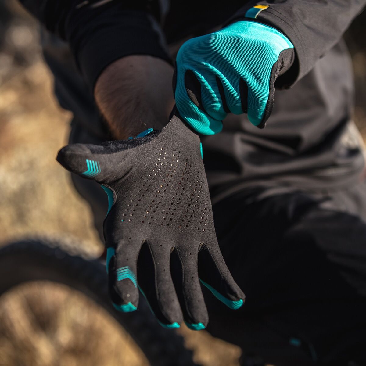 yeti enduro gloves