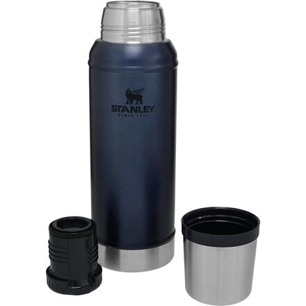  Stanley Classic Legendary Thermos Flask 0.75L - Keeps Hot or  Cold for 20 Hours - BPA-free Thermal Flask - Stainless Steel Leakproof  Coffee Flask - Flask for Hot Drink - Dishwasher